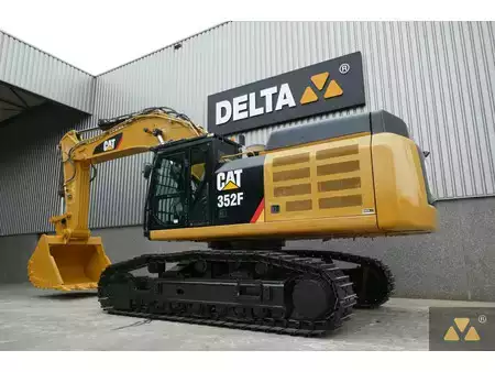 Hydraulic Excavators 2019 Caterpillar 352F (4)