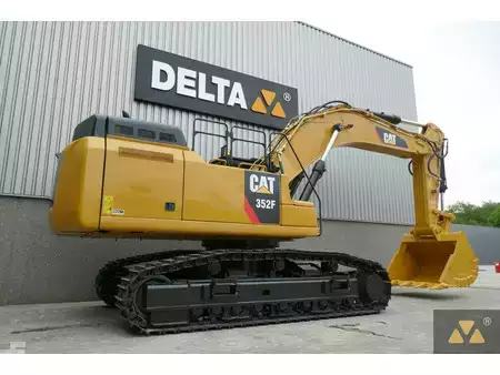 Hydraulic Excavators 2019 Caterpillar 352F (5)