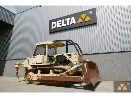 Grondschuivers 2007 Caterpillar D7G Ex-army (3)
