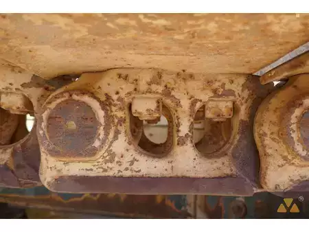 Grondschuivers 2007 Caterpillar D7G Ex-army (37)