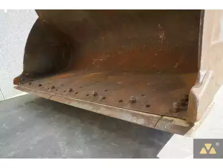 Carregadeira de rodas 2020 Caterpillar 966M (13)