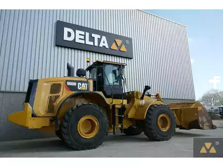 Carregadeira de rodas 2020 Caterpillar 966M (5)