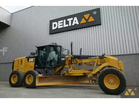 Niveleuse 2019 Caterpillar 12M3 (3)