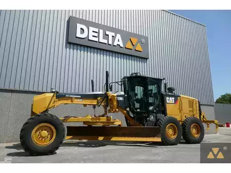 Niveleuse 2018 Caterpillar 12M3 (4)