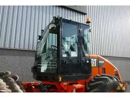 Walzenzug 2011 Caterpillar CP533E (10)