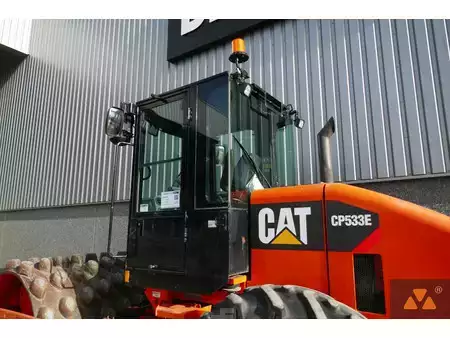 Walzenzug 2011 Caterpillar CP533E (13)