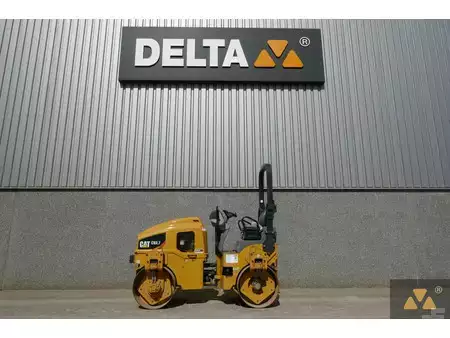 Tandemové válce 2018 Caterpillar CB2.7 (1)