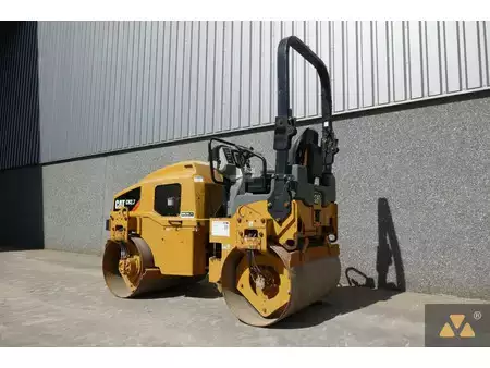 Tandemové válce 2018 Caterpillar CB2.7 (14)