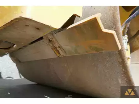 Tandemové válce 2018 Caterpillar CB2.7 (24)