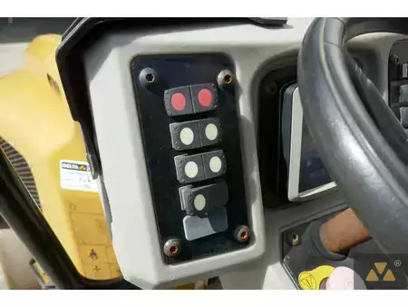 Tandemové válce 2018 Caterpillar CB2.7 (35)
