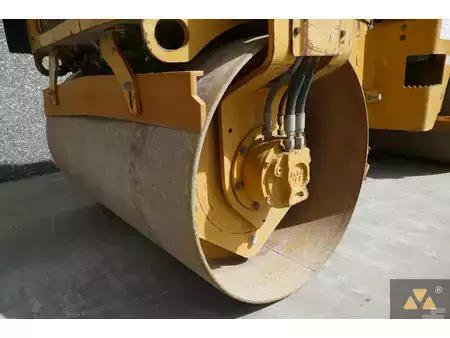 Tandemové válce 2018 Caterpillar CB2.7 (18)