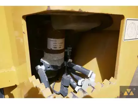 Tandemové válce 2018 Caterpillar CB2.7 (20)