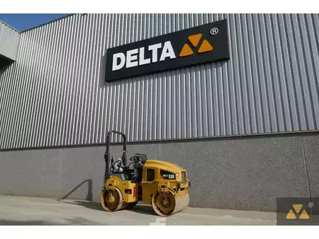 Tandemové válce 2018 Caterpillar CB2.7 (3)