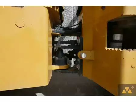 Tandemové válce 2018 Caterpillar CB2.7 (30)