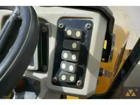 Tandemové válce 2018 Caterpillar CB2.7 (34)