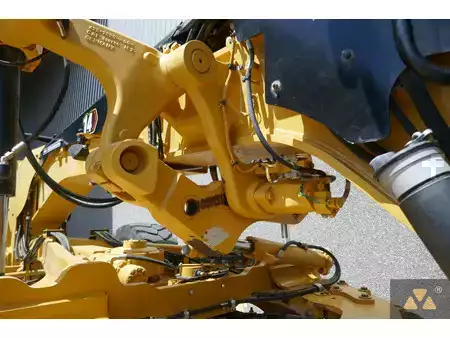 Väghyvlar 2020 Caterpillar 14 (14)