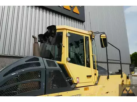 Válce s gumovými koly 2011 BOMAG BW25RH (10)