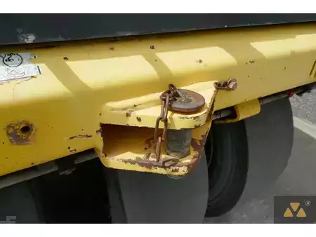 Válce s gumovými koly 2011 BOMAG BW25RH (20)