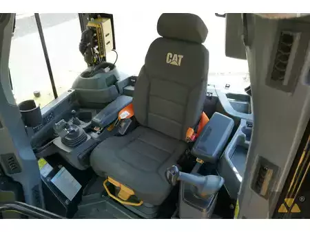 Bulldózerek 2020 Caterpillar D6 LGP (7)
