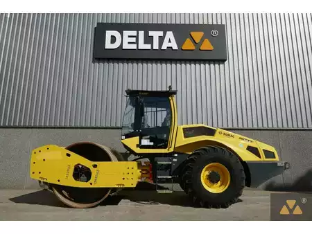 Walce  2021 BOMAG BW219D-5 (1)