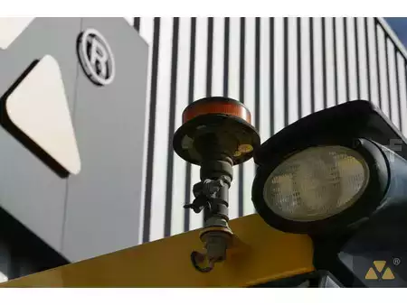 Walce  2021 BOMAG BW219D-5 (31)