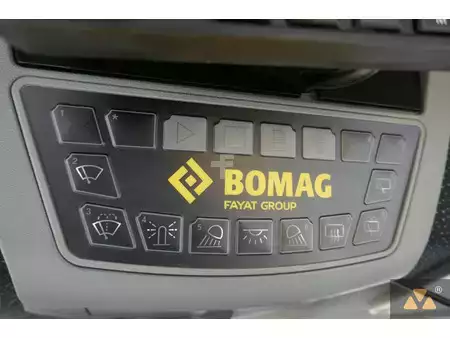 Walce  2021 BOMAG BW219D-5 (40)