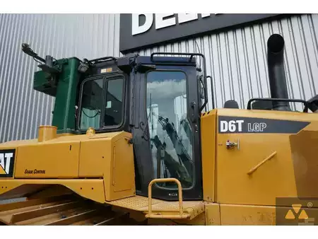 Bulldózerek 2017 Caterpillar D6T LGP (14)