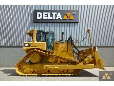 Bulldózerek 2013 Caterpillar D6T LGP (2)