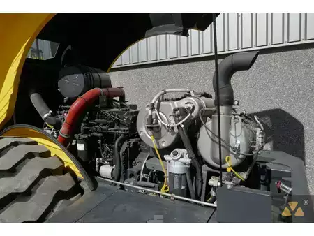 Walce  2025 BOMAG BW226-5CL (17)