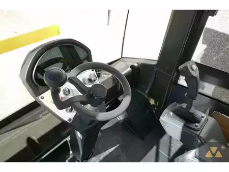 Walce  2025 BOMAG BW226-5CL (28)