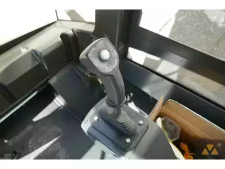 Walce  2025 BOMAG BW226-5CL (29)