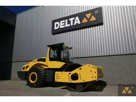 Walce  2025 BOMAG BW226-5CL (3)