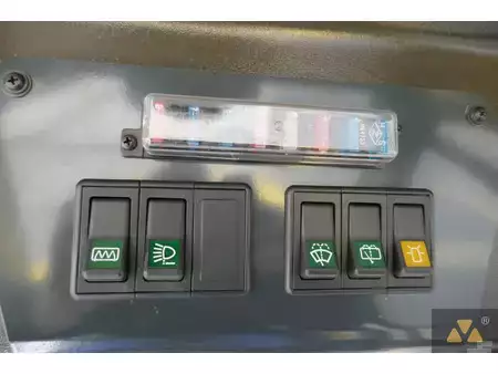 Walce  2025 BOMAG BW226-5CL (31)