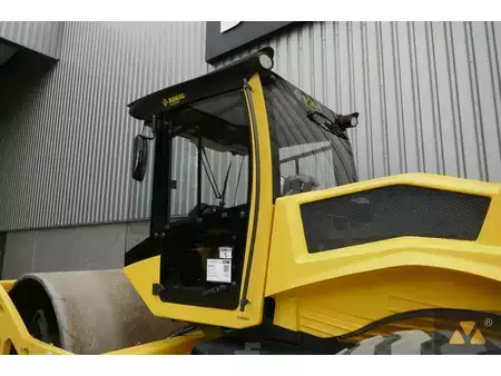 Walce  2025 BOMAG BW226-5CL (14)
