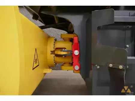 Walce  2025 BOMAG BW226-5CL (22)