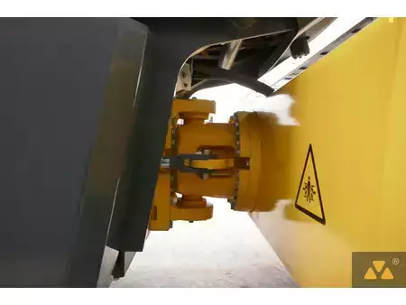 Walce  2025 BOMAG BW226-5CL (23)