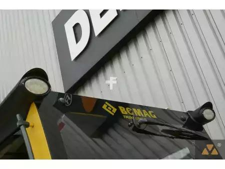 Walce  2025 BOMAG BW226-5CL (25)