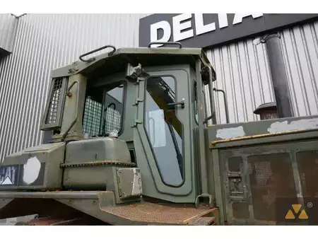 Бульдозер 1991 Caterpillar D7H II Ex-army (18)