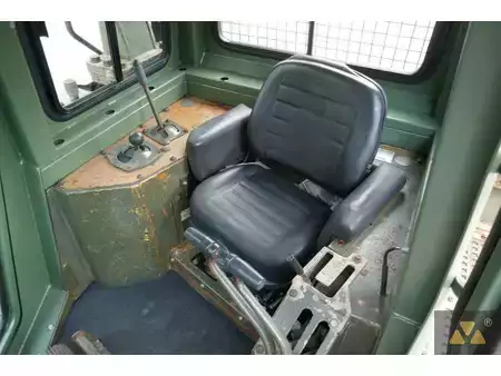 Бульдозер 1991 Caterpillar D7H II Ex-army (7)