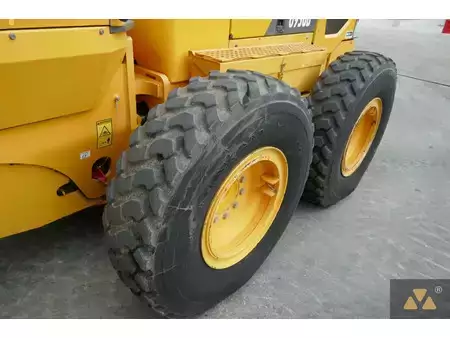 Równiarki 2013 Volvo G930B (22)