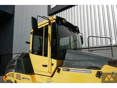 Walce ogumione 2012 BOMAG BW25RH (10)