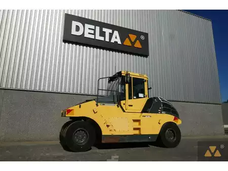 Walce ogumione 2012 BOMAG BW25RH (4)