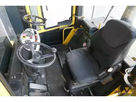 Walce ogumione 2012 BOMAG BW25RH (7)