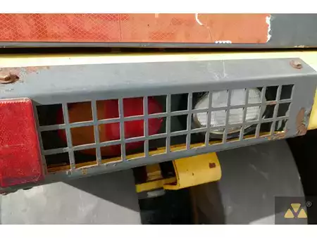 Walce ogumione 2014 BOMAG BW25RH (22)