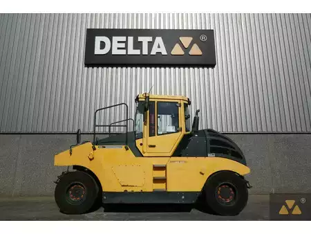 Walce ogumione 2014 BOMAG BW25RH (1)