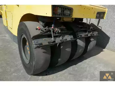 Walce ogumione 2014 BOMAG BW25RH (13)