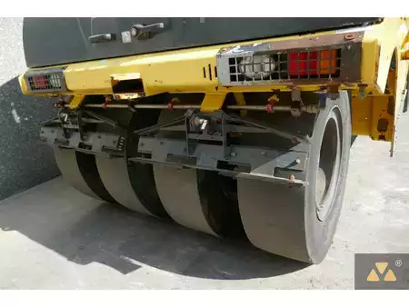 Walce ogumione 2014 BOMAG BW25RH (14)