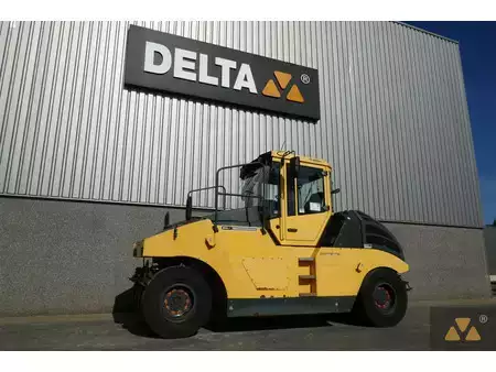 Walce ogumione 2014 BOMAG BW25RH (4)