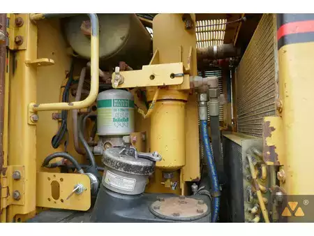 Gradere 2004 Caterpillar 140H (25)