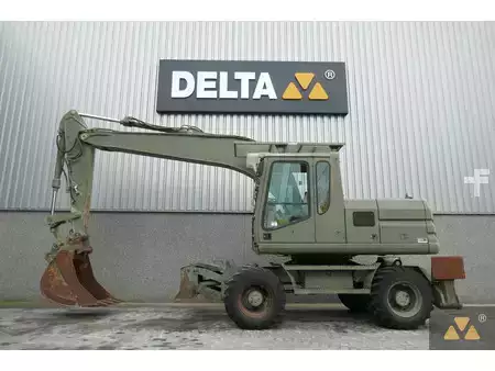 Escavatori gommati 2003 Caterpillar M315 Ex-army (1)